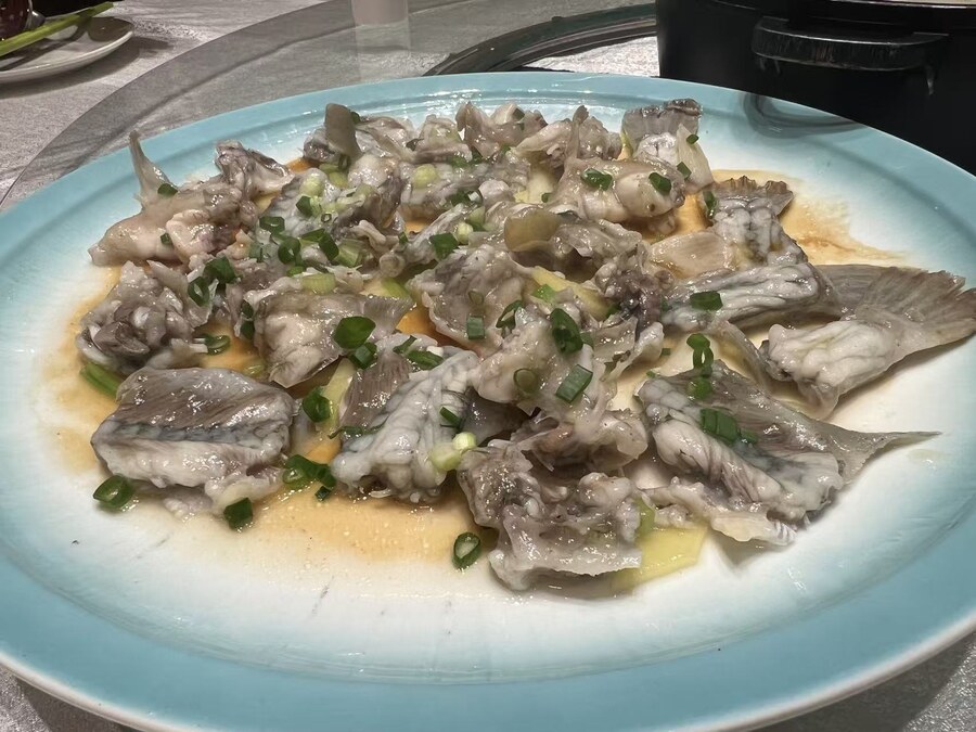 Pufferfish dish